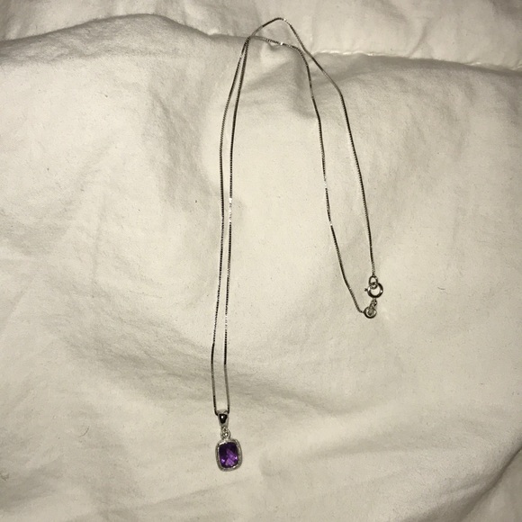 Amethyst Stone Silver Pendant - Picture 3 of 4